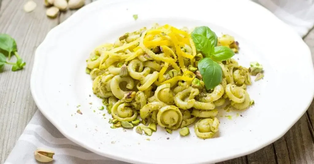 Makaron pesto