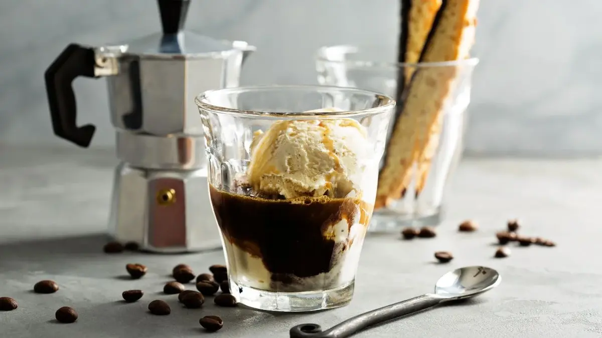 Kawowe affogato