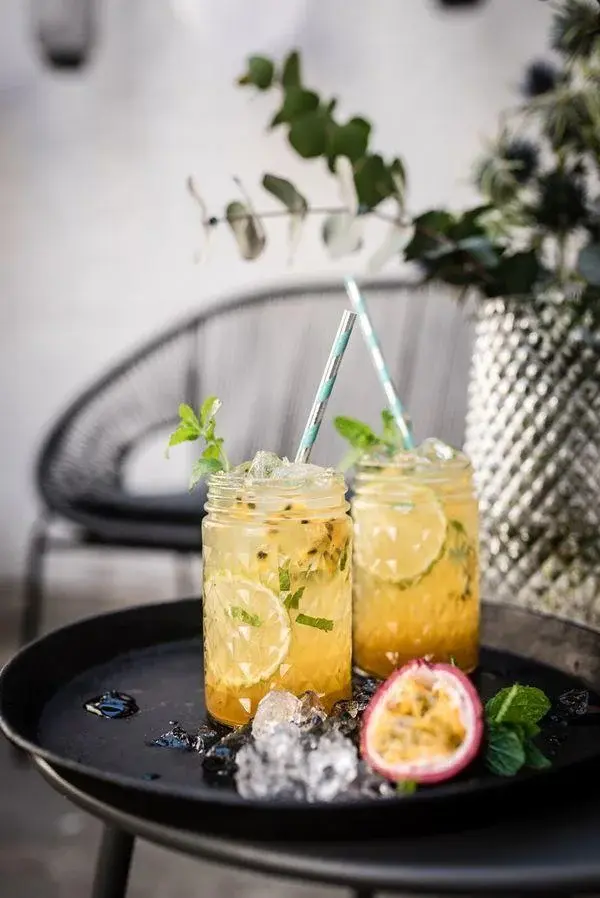 Bezalkoholowe mojito - przepis na orzeźwiający napój na bazie mięty