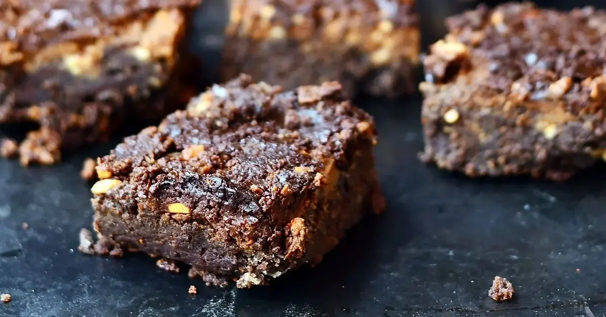 Główne zdjęcie - Czekoladowe brownie z masłem orzechowym - ciasto idealne?