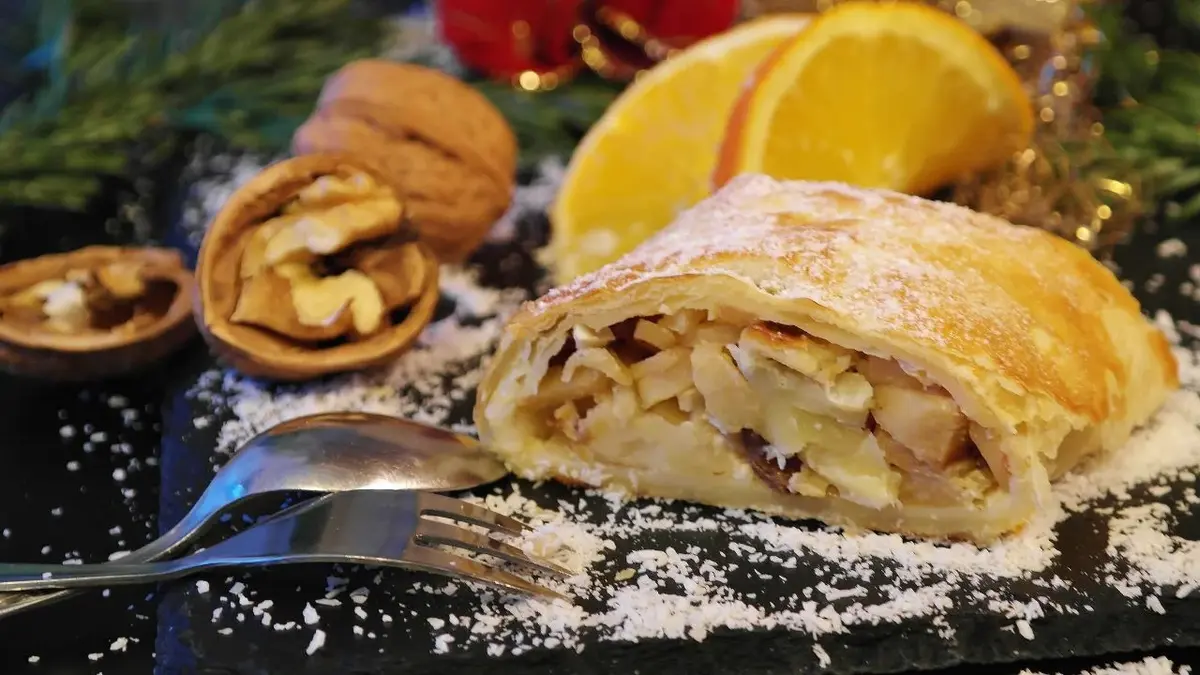 Strudel jabłkowy